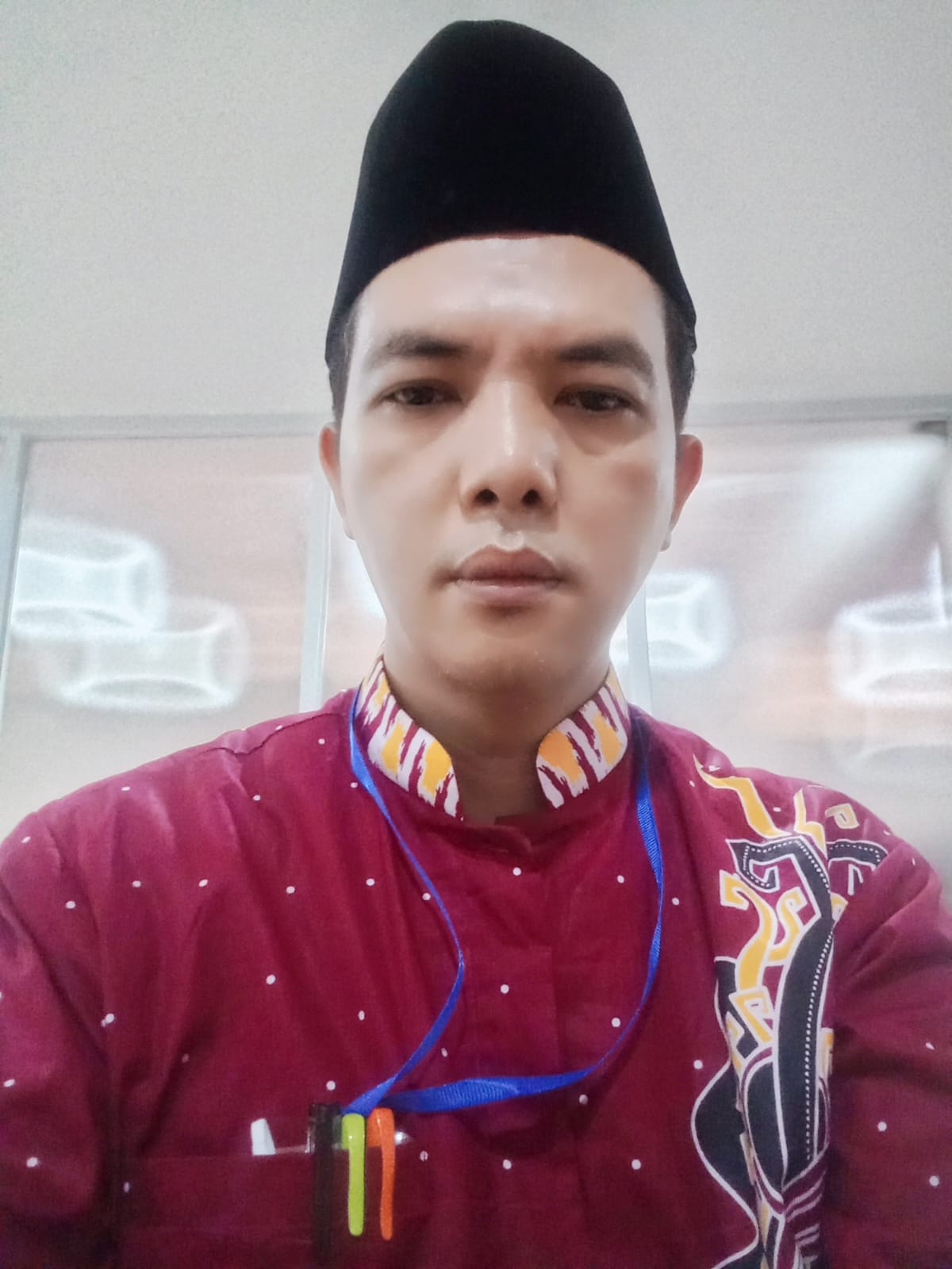 TONI ROBIANSYAH S.H M.Pd.